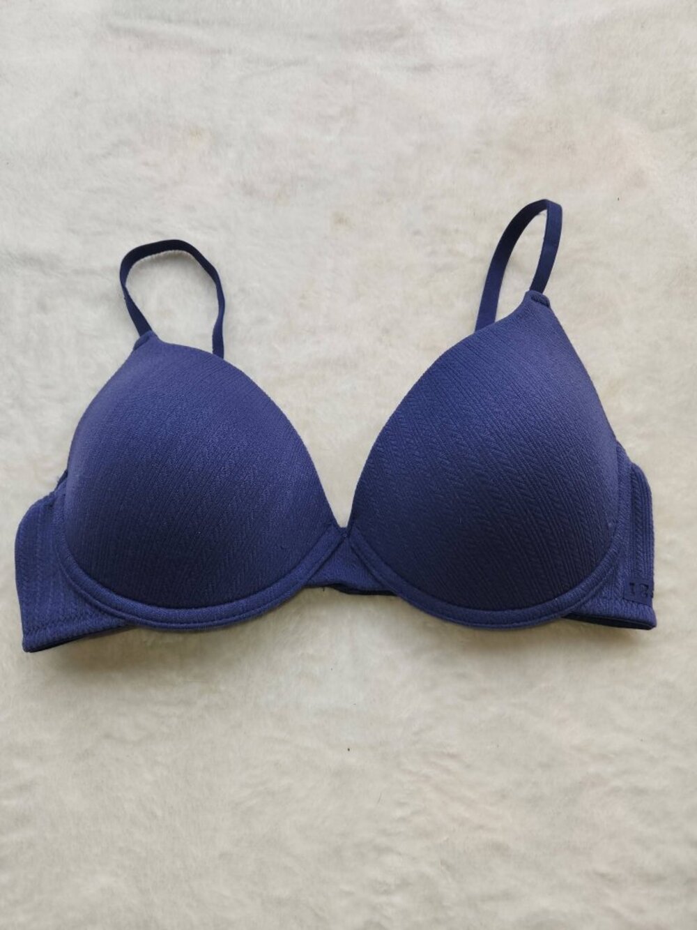 34C Navy Blue Women's Bra Izod Undergarment Padded Underwire Push Up